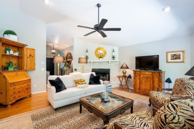 Highlands sophistication at a Franklin, NC pricepoint! This chic on Mill Creek Country Club in North Carolina - for sale on GolfHomes.com, golf home, golf lot