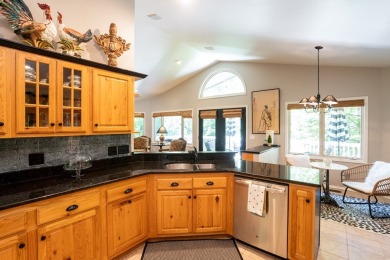 Highlands sophistication at a Franklin, NC pricepoint! This chic on Mill Creek Country Club in North Carolina - for sale on GolfHomes.com, golf home, golf lot
