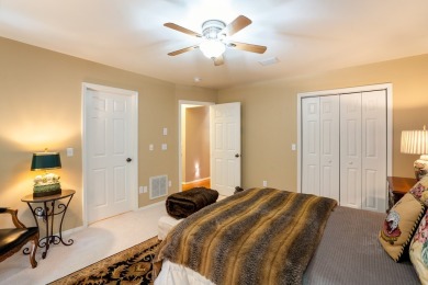 Highlands sophistication at a Franklin, NC pricepoint! This chic on Mill Creek Country Club in North Carolina - for sale on GolfHomes.com, golf home, golf lot