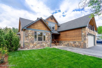 Custom Built, 4 bedroom, 2.5 bath home located in Fairway on Pinehurst Golf Course in Idaho - for sale on GolfHomes.com, golf home, golf lot
