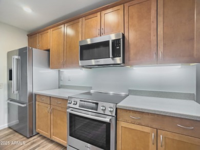 Beautifully updated twin home you won't want to miss in the on Pebblebrook Golf Course in Arizona - for sale on GolfHomes.com, golf home, golf lot