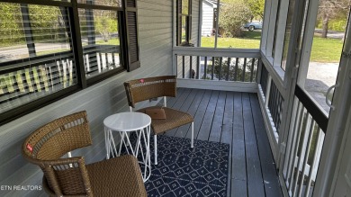 This adorable, one level home backs up to the Lakeside Golf on Lakeside Golf Course in Tennessee - for sale on GolfHomes.com, golf home, golf lot