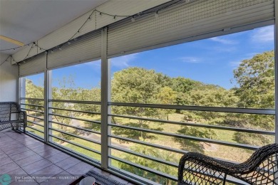 SELLERS ARE MOTIVATED! Furnished or unfurnished.

Step into on Wynmoor Golf Course in Florida - for sale on GolfHomes.com, golf home, golf lot