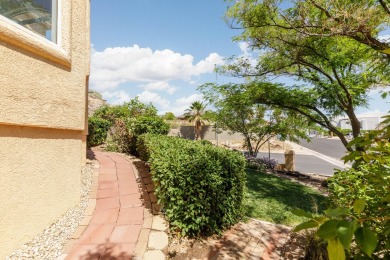 1 minute from Southgate golf course. This is a well-designed on Southgate Golf Course in Utah - for sale on GolfHomes.com, golf home, golf lot