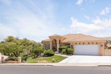 1 minute from Southgate golf course. This is a well-designed on Southgate Golf Course in Utah - for sale on GolfHomes.com, golf home, golf lot