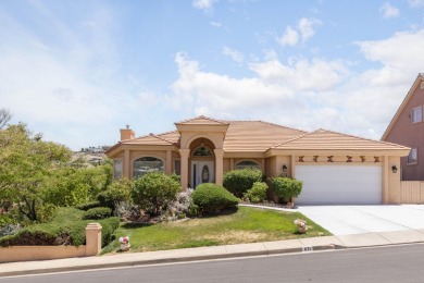 1 minute from Southgate golf course. This is a well-designed on Southgate Golf Course in Utah - for sale on GolfHomes.com, golf home, golf lot