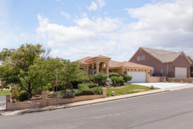 1 minute from Southgate golf course. This is a well-designed on Southgate Golf Course in Utah - for sale on GolfHomes.com, golf home, golf lot