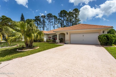 Here is what you have been looking for! A pool home in the on The Grand Club Cypress Course in Florida - for sale on GolfHomes.com, golf home, golf lot