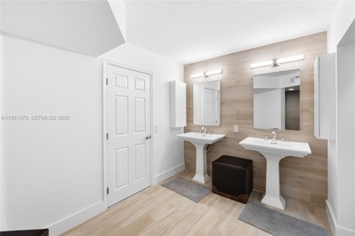 Excellent corner unit remodeled, featuring 2 split bedrooms and on Turnberry Isle Resort and Club in Florida - for sale on GolfHomes.com, golf home, golf lot