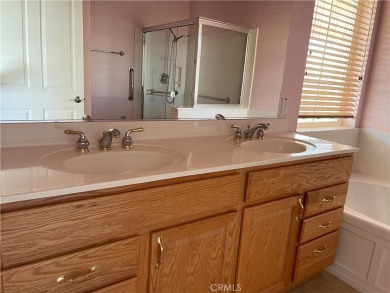 Here is your chance to own this wonderful home. Features on Sun Lakes Country Club in California - for sale on GolfHomes.com, golf home, golf lot