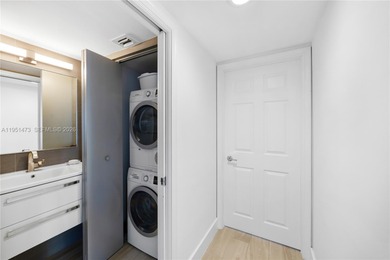 Excellent corner unit remodeled, featuring 2 split bedrooms and on Turnberry Isle Resort and Club in Florida - for sale on GolfHomes.com, golf home, golf lot