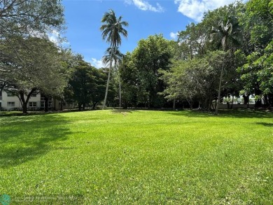 Welcome to this beautifully updated 2-bedroom, 2-bathroom condo on Wynmoor Golf Course in Florida - for sale on GolfHomes.com, golf home, golf lot