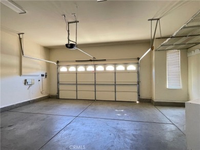 Here is your chance to own this wonderful home. Features on Sun Lakes Country Club in California - for sale on GolfHomes.com, golf home, golf lot