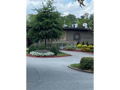 Great Opportunity!  Fixer-Upper! Selling *AS-IS*   3 Bedroom 2 on Cross Creek Golf Course in Georgia - for sale on GolfHomes.com, golf home, golf lot