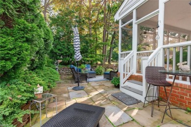 Welcome to easy living in one of Williamsburg's most on Fords Colony Country Club in Virginia - for sale on GolfHomes.com, golf home, golf lot