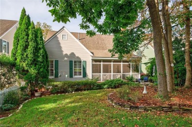 Welcome to easy living in one of Williamsburg's most on Fords Colony Country Club in Virginia - for sale on GolfHomes.com, golf home, golf lot