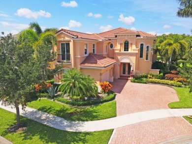 4BR/4.5BA beautifully appointed Casa De Vincenza-model estate on Jupiter Country Club in Florida - for sale on GolfHomes.com, golf home, golf lot