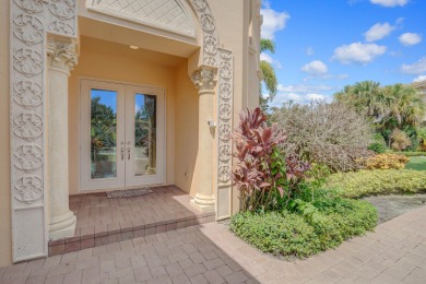 4BR/4.5BA beautifully appointed Casa De Vincenza-model estate on Jupiter Country Club in Florida - for sale on GolfHomes.com, golf home, golf lot