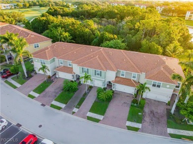 Welcome to a beautifully maintained townhome located in the on Gateway Golf and Country Club in Florida - for sale on GolfHomes.com, golf home, golf lot
