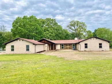 Welcome to this stunning, fully remodeled 3348 ft. four-bedroom on Brier Creek Golf Course in Oklahoma - for sale on GolfHomes.com, golf home, golf lot