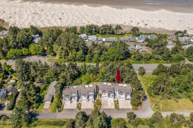 Discover the easy, coastal lifestyle at this lovely 2 story on Agate Beach Golf Course in Oregon - for sale on GolfHomes.com, golf home, golf lot