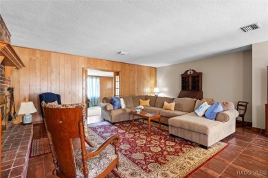 This home, great for creating lasting memories, accommodates on Plantation Inn and Golf Resort  in Florida - for sale on GolfHomes.com, golf home, golf lot