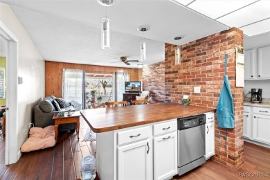 This home, great for creating lasting memories, accommodates on Plantation Inn and Golf Resort  in Florida - for sale on GolfHomes.com, golf home, golf lot