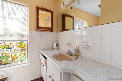 This home, great for creating lasting memories, accommodates on Plantation Inn and Golf Resort  in Florida - for sale on GolfHomes.com, golf home, golf lot