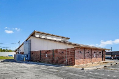 PRICE DROP - Outstanding opportunity! Great commercial space on Union Hills Golf Course in Missouri - for sale on GolfHomes.com, golf home, golf lot