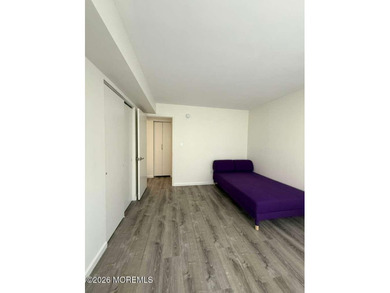 Move-in ready and fully renovated condo at 187 Tulip Ln in on Raintree Golf Course in New Jersey - for sale on GolfHomes.com, golf home, golf lot