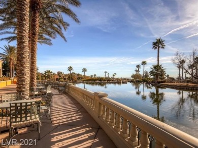 You will love this beautifully maintained two-bedroom, two-bath on Siena Golf Club in Nevada - for sale on GolfHomes.com, golf home, golf lot