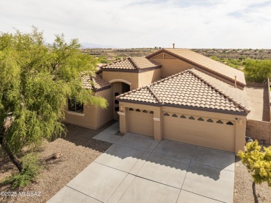 Large, luxurious and newer home on cul-de-sac in gated and on Del Lago Golf Club in Arizona - for sale on GolfHomes.com, golf home, golf lot