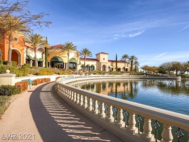 You will love this beautifully maintained two-bedroom, two-bath on Siena Golf Club in Nevada - for sale on GolfHomes.com, golf home, golf lot