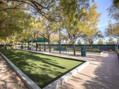 You will love this beautifully maintained two-bedroom, two-bath on Siena Golf Club in Nevada - for sale on GolfHomes.com, golf home, golf lot