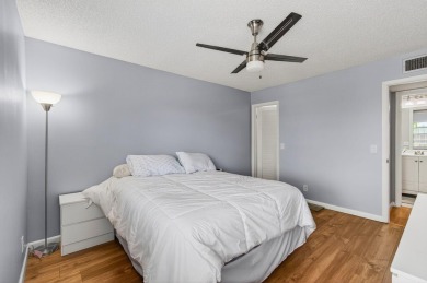 Embrace the captivating charm and modern convenience of this on Kings Point Golf -Flanders Way in Florida - for sale on GolfHomes.com, golf home, golf lot
