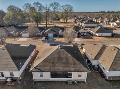 Welcome to this beautiful, move-in-ready 2-bedroom, 2-bathroom on Houston Springs Resort and Golf Course in Georgia - for sale on GolfHomes.com, golf home, golf lot