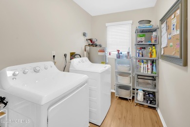 Welcome to this beautifully maintained 2 bedroom 2 bath Marlowe on Lions Head Country Club in New Jersey - for sale on GolfHomes.com, golf home, golf lot