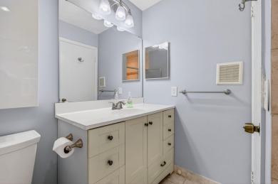 Embrace the captivating charm and modern convenience of this on Kings Point Golf -Flanders Way in Florida - for sale on GolfHomes.com, golf home, golf lot