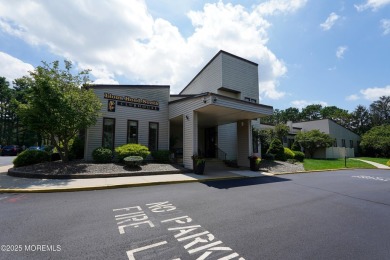 Welcome to this beautifully maintained 2 bedroom 2 bath Marlowe on Lions Head Country Club in New Jersey - for sale on GolfHomes.com, golf home, golf lot