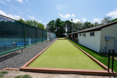 Welcome to this beautifully maintained 2 bedroom 2 bath Marlowe on Lions Head Country Club in New Jersey - for sale on GolfHomes.com, golf home, golf lot