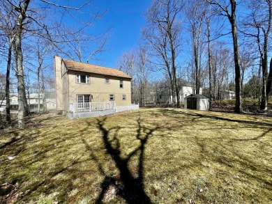 Located in the amenity filled, STR Friendly, and highly on Pocono Farms Country Club in Pennsylvania - for sale on GolfHomes.com, golf home, golf lot