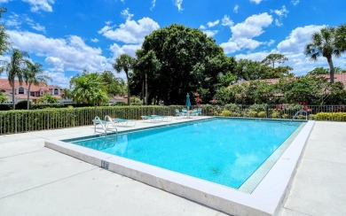 Tranquil, spotless, and effortlessly inviting, this on Palm Aire Country Club of Sarasota in Florida - for sale on GolfHomes.com, golf home, golf lot