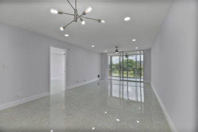 Beautifully updated 1 bedroom, 1 and a 1/2 bath condo located in on Palm-Aire Country Club and Resort - Palms in Florida - for sale on GolfHomes.com, golf home, golf lot