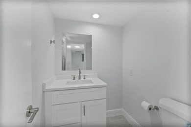 Beautifully updated 1 bedroom, 1 and a 1/2 bath condo located in on Palm-Aire Country Club and Resort - Palms in Florida - for sale on GolfHomes.com, golf home, golf lot