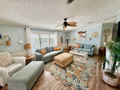 Home is located in Water Oak Country Club Estates in Lady Lake on Water Oak Country Club Estates in Florida - for sale on GolfHomes.com, golf home, golf lot