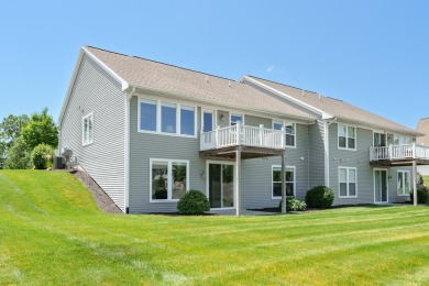 Enjoy easy living just steps from Angels Crossing Golf Course in on Angels Crossing Golf Club in Michigan - for sale on GolfHomes.com, golf home, golf lot