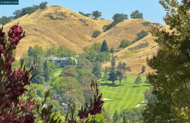 Rare opportunity in Rossmoor! This 3-bedroom, 2-bath Villa on Rossmoor Golf Course in California - for sale on GolfHomes.com, golf home, golf lot