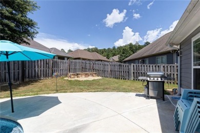 Welcome to 30 Silver Leaf Loop, a pristine 4BR/3BA home in the on Lakewood Golf Course in Alabama - for sale on GolfHomes.com, golf home, golf lot