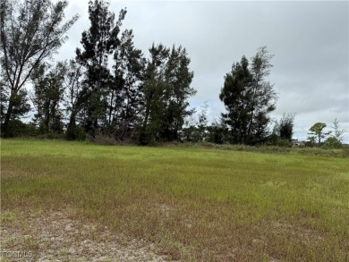 Exceptional Freshwater Lot in Desirable Gator Circle Build your on Del Tura Golf and Country Club in Florida - for sale on GolfHomes.com, golf home, golf lot