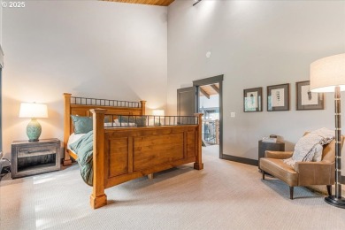 A beautiful Furnished Sunriver Estate! This home is located on a on Sunriver Woodlands Golf Course in Oregon - for sale on GolfHomes.com, golf home, golf lot